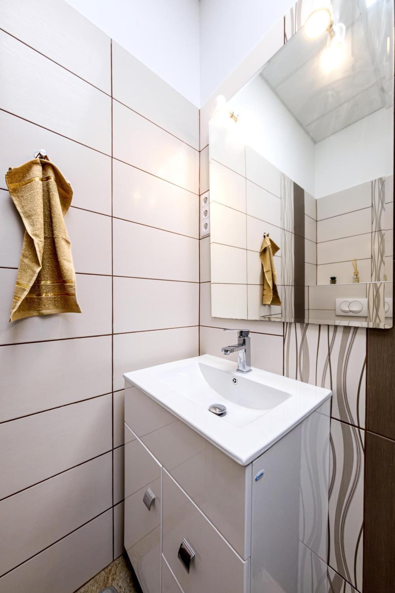 Soho Downtown Apartment Будапеща Екстериор снимка
