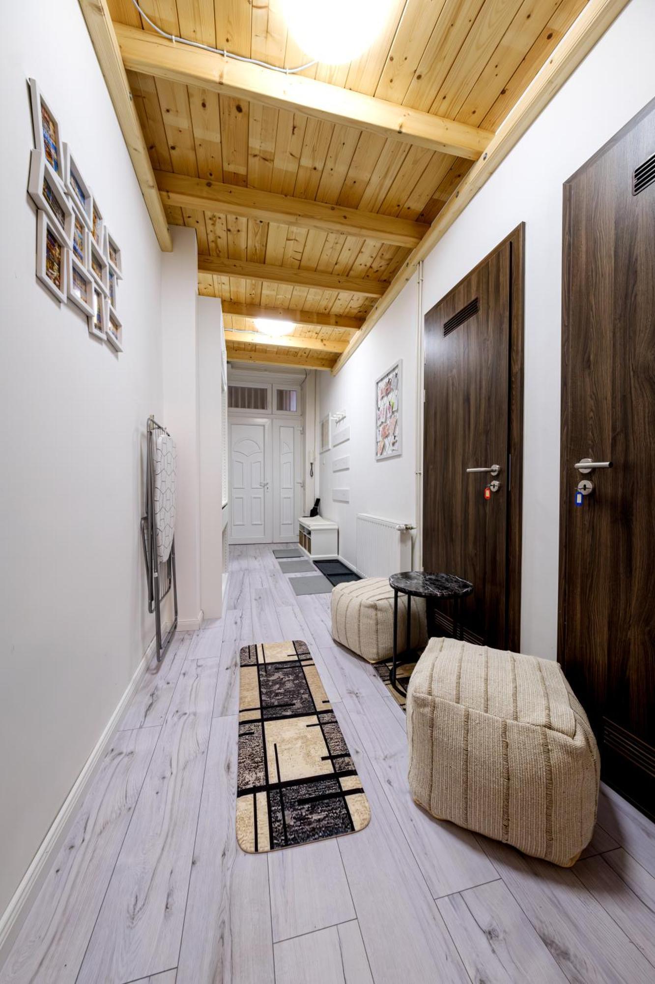 Soho Downtown Apartment Будапеща Екстериор снимка
