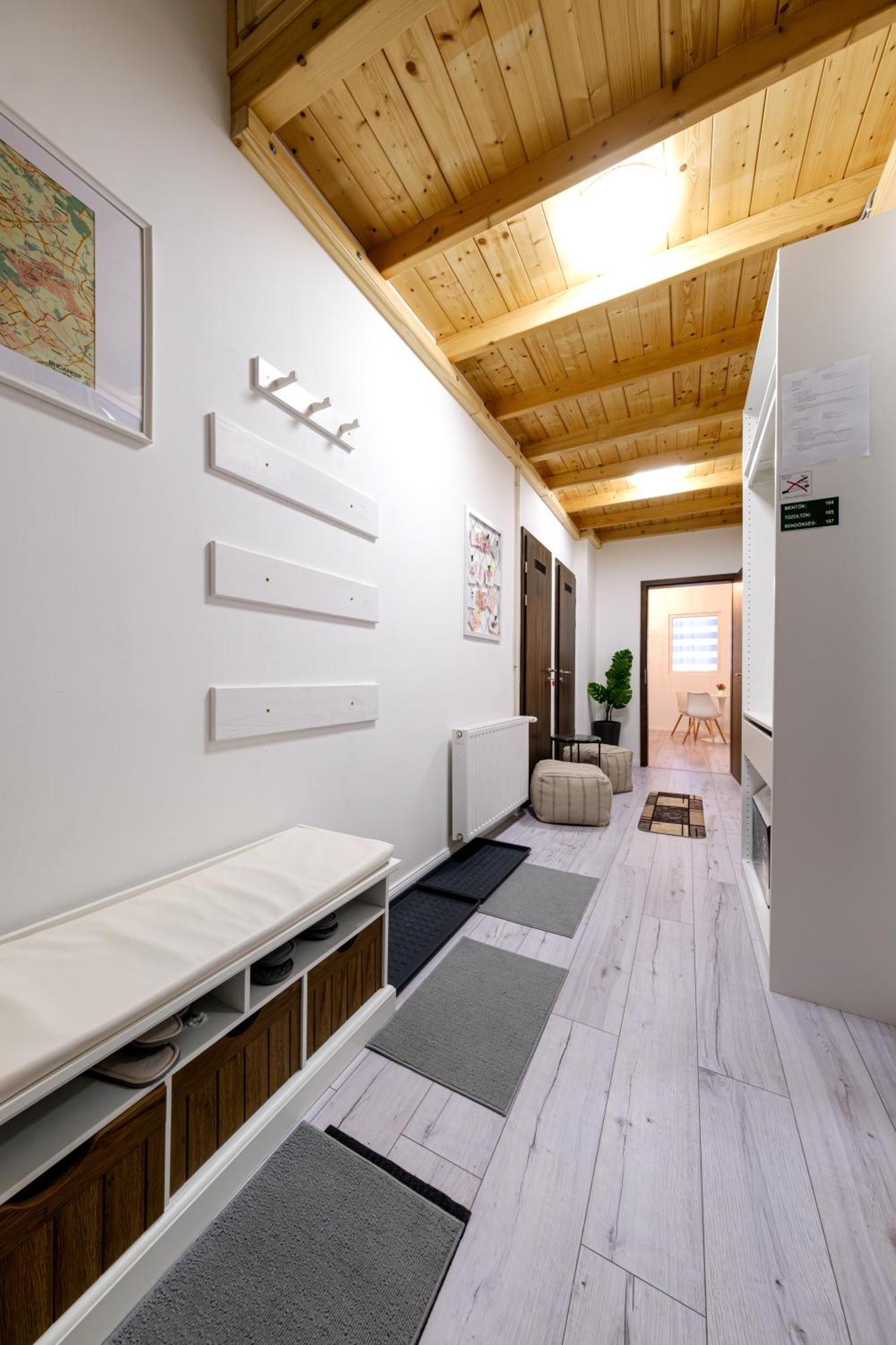 Soho Downtown Apartment Будапеща Екстериор снимка