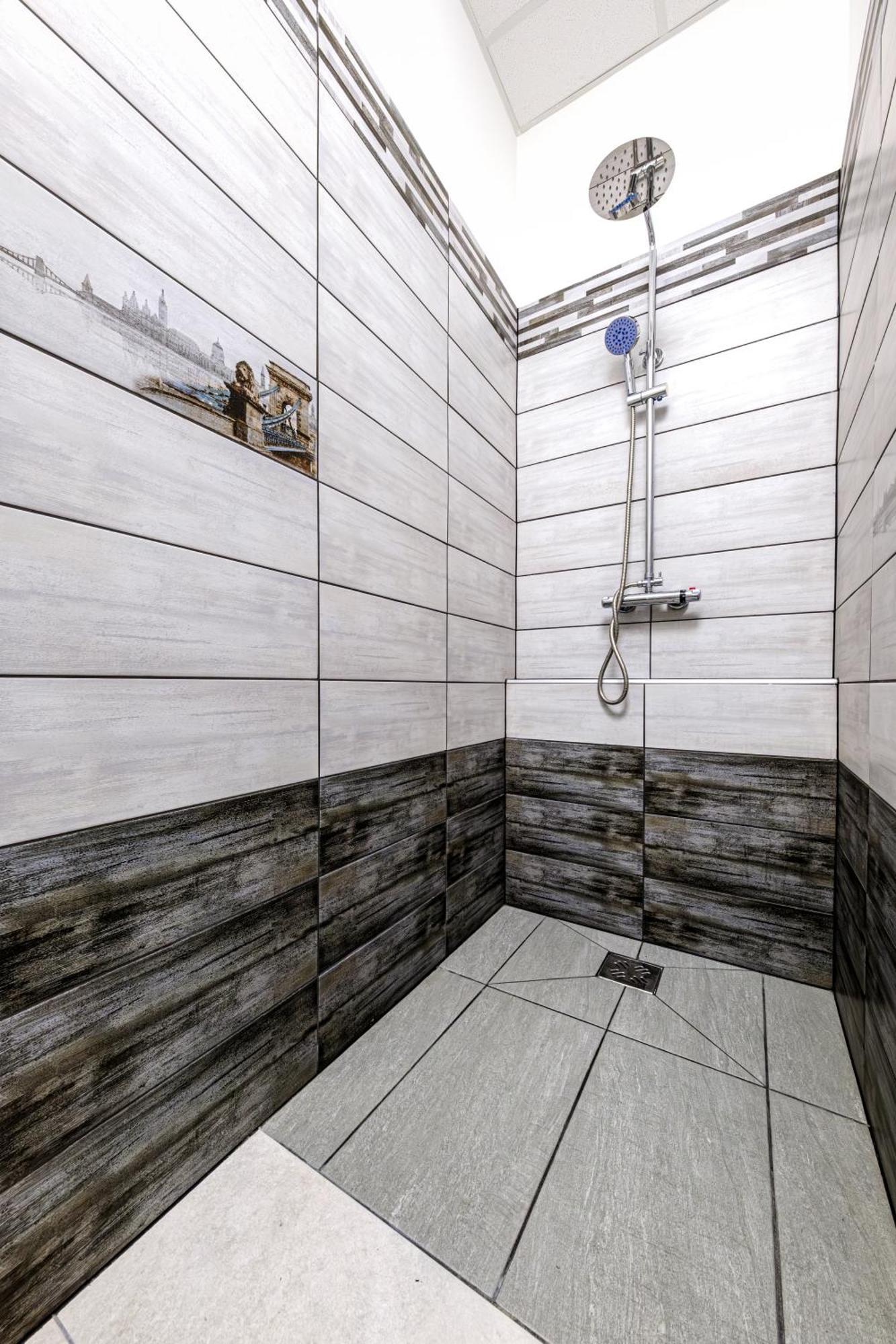 Soho Downtown Apartment Будапеща Екстериор снимка
